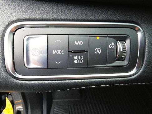 New 2026 Buick Enclave Avenir w/ Super Cruise Package image 32