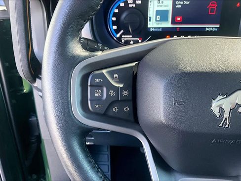 Used 2024 Ford Bronco Badlands image 22