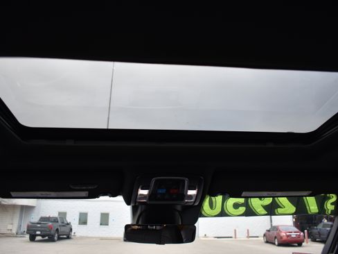 Used 2024 RAM 2500 Limited image 29