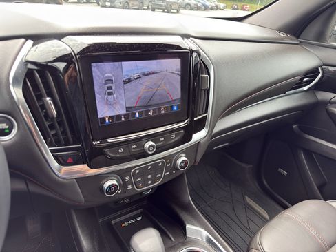 Used 2023 Chevrolet Traverse RS w/ LPO, Floor Liner Package AWD/4WD image 22