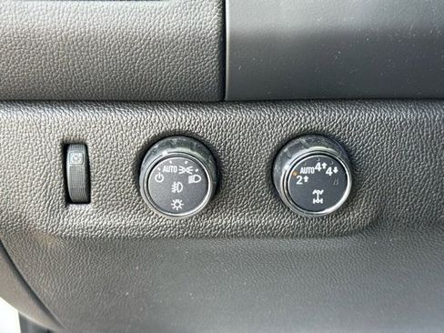 Used 2020 Chevrolet Colorado LT w/ Colorado RST Special Edition image 20