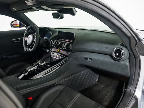 Used 2021 Mercedes-Benz AMG GT Black Series image 25