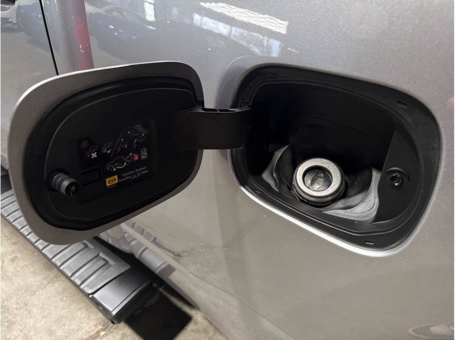 Used 2019 RAM 1500 Tradesman RWD image 34