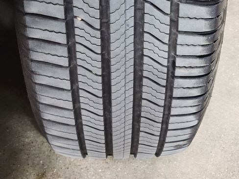 Used 2022 Ford Escape SE w/ SE Sport Appearance Package image 29