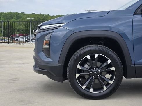 New 2026 Chevrolet Equinox RS w/ Convenience Package III FWD image 7