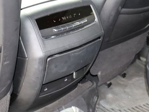Used 2022 Cadillac Escalade ESV Premium Luxury AWD/4WD image 20