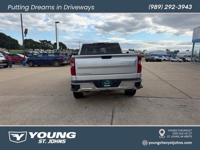 Certified 2022 Chevrolet Silverado 1500 LT AWD/4WD image 4