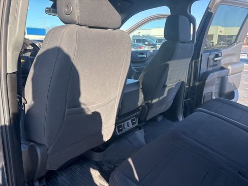 Used 2022 Chevrolet Silverado 1500 LT image 45