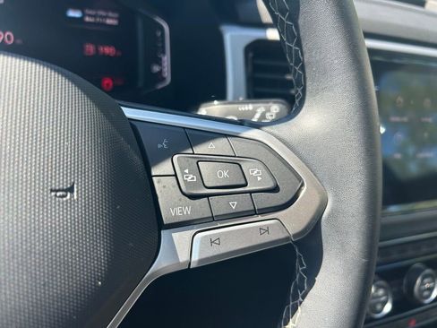 Used 2023 Volkswagen Atlas SE w/ Black Wheel Package FWD image 24