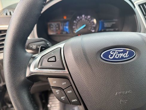 Used 2024 Ford Edge SEL w/ Convenience Package image 23