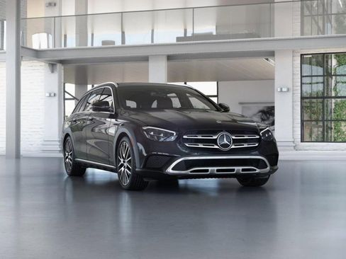 Certified 2022 Mercedes-Benz E 450 4MATIC All-Terrain Wagon image 10