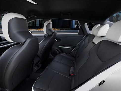 New 2026 Kia K4 GT-Line Turbo FWD image 18