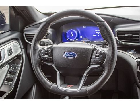 Used 2022 Ford Explorer ST w/ Equipment Group 401A AWD/4WD image 35