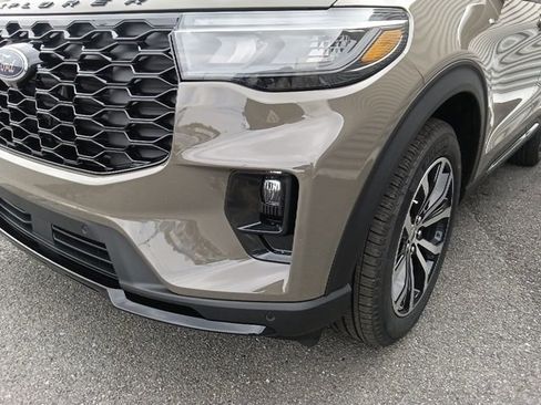 New 2026 Ford Explorer ST-Line w/ Premium Package image 9