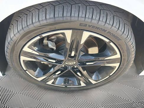 Used 2024 Kia K5 GT-Line w/ GT-Line Premium Package AWD/4WD image 30