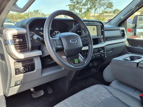 Used 2023 Ford F250 XLT image 19