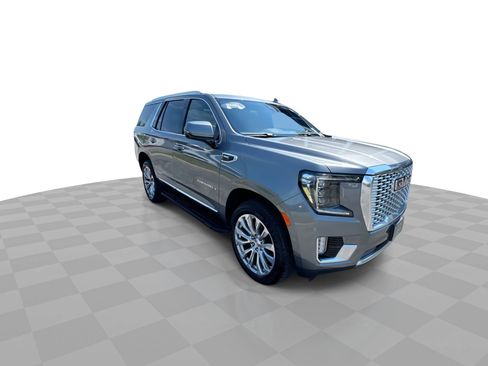 Used 2021 GMC Yukon Denali AWD/4WD image 2