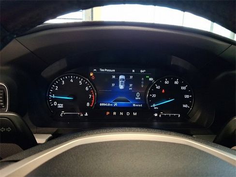 Used 2020 Ford Explorer XLT w/ Equipment Group 202A image 21