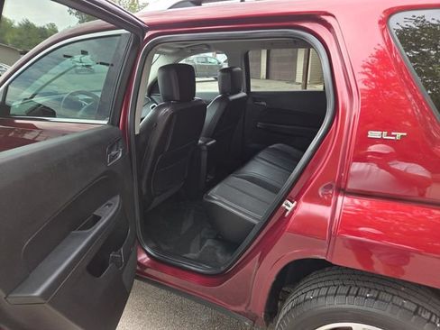 Used 2017 GMC Terrain SLT w/ Open Road Package FWD image 33