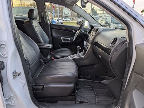 Used 2014 Chevrolet Captiva Sport LTZ image 12