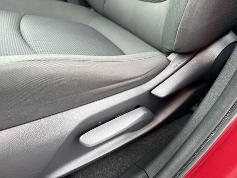 Certified 2020 Toyota RAV4 LE image 14