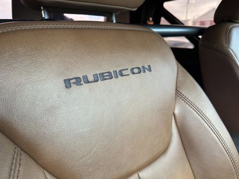 Used 2013 Jeep Wrangler Rubicon w/ PWR Convenience Group image 31