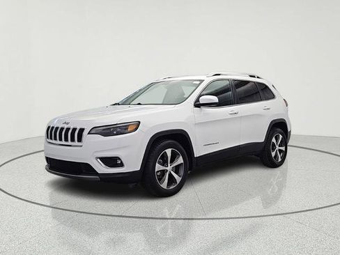 Used 2019 Jeep Cherokee Limited image 3
