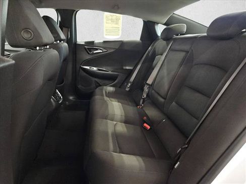 Used 2024 Chevrolet Malibu LT FWD image 19