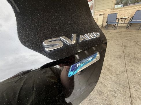 Used 2014 Nissan Rogue SV image 14