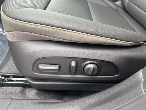 New 2026 Chevrolet Trax ACTIV w/ Driver Confidence Package image 14