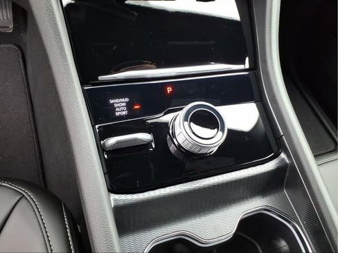 New 2025 Jeep Grand Cherokee Limited w/ Black Appearance Package AWD/4WD image 19