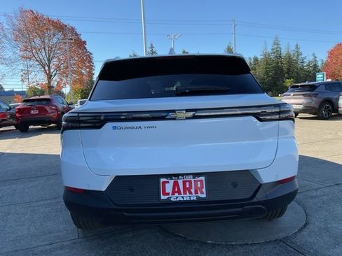 New 2026 Chevrolet Equinox EV LT image 6