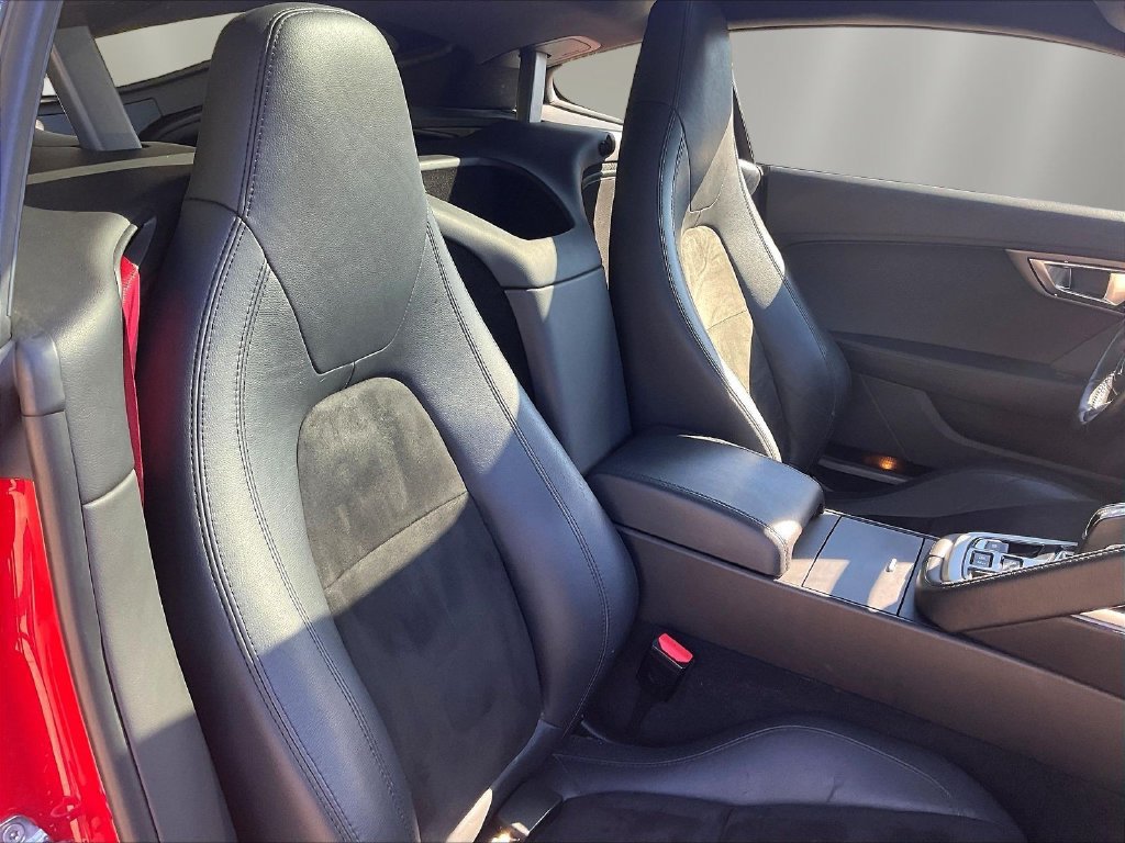 Used 2016 Jaguar F-TYPE Coupe RWD image 25