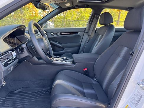 Certified 2025 Honda Civic FWD Hybrid Sedan image 17