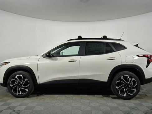 New 2026 Chevrolet Trax RS image 16