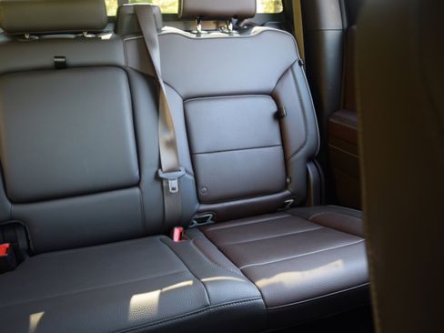 Used 2023 GMC Sierra 1500 Denali w/ Denali Reserve Package image 17