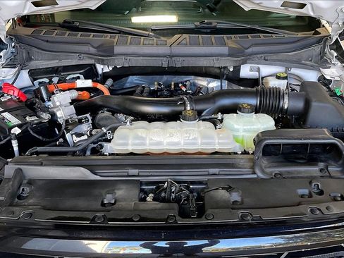 Used 2024 Ford F150 XLT w/ Mobile Office Package image 27