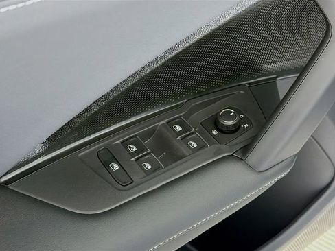 New 2026 Volkswagen Tiguan SE image 19