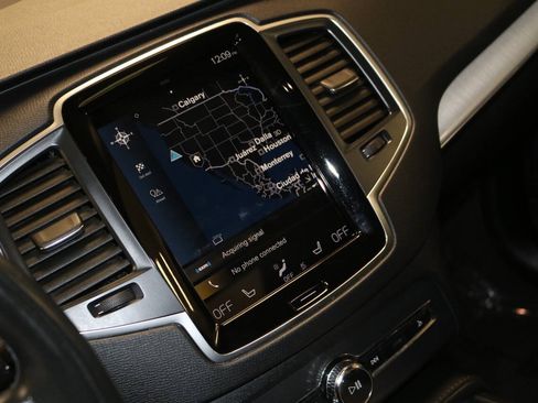 Used 2022 Volvo XC90 T5 Momentum AWD/4WD image 46