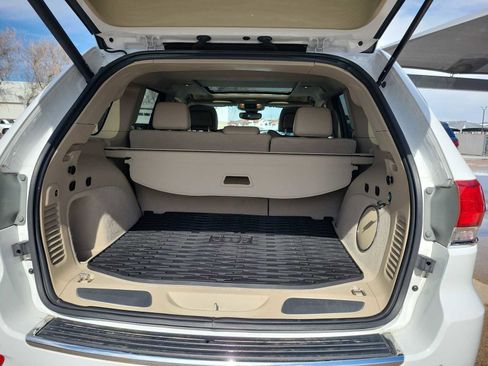 Used 2021 Jeep Grand Cherokee Overland image 14