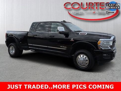 Used 2024 RAM 3500 Limited image 1