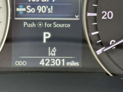 Used 2021 Lexus RX 450h AWD w/ Premium Package image 29