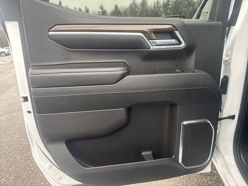 Used 2023 Chevrolet Silverado 1500 LT image 26