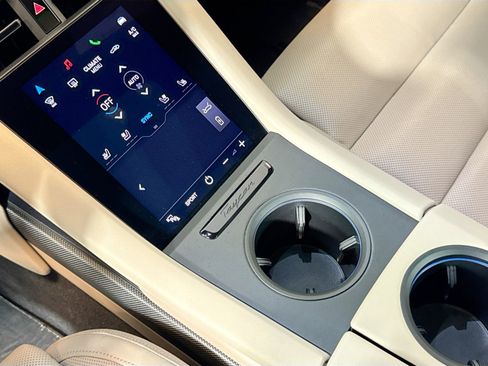 Certified 2023 Porsche Taycan image 19