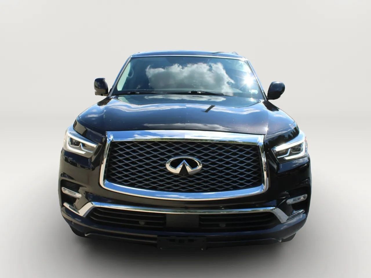 Used 2018 INFINITI QX80 2WD image 2