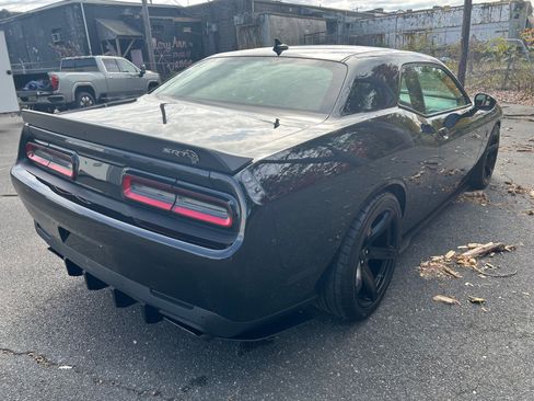 Used 2017 Dodge Challenger SRT Hellcat image 7