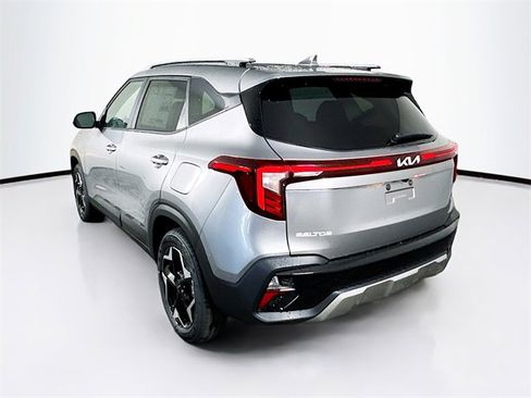 New 2026 Kia Seltos S image 7