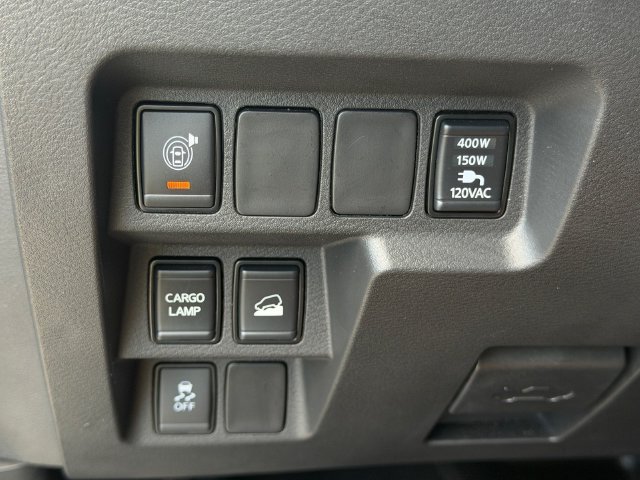 Used 2025 Nissan Frontier SV w/ SV Convenience Package AWD/4WD image 12