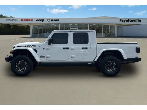 Used 2023 Jeep Gladiator Mojave w/ LED Lighting Group AWD/4WD image 6
