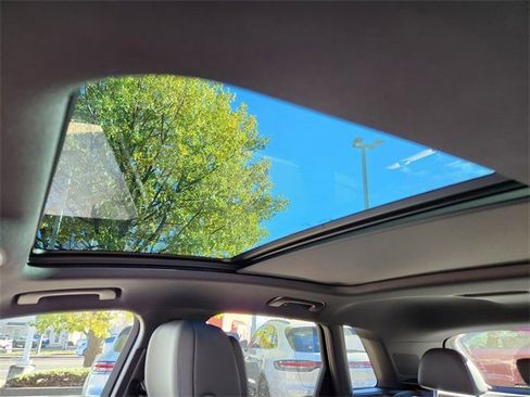 New 2025 Audi Q3 2.0T Premium image 23